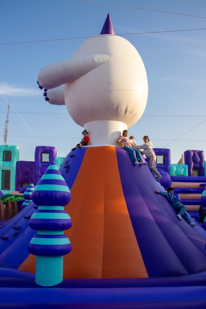Mega Bounce 2 1