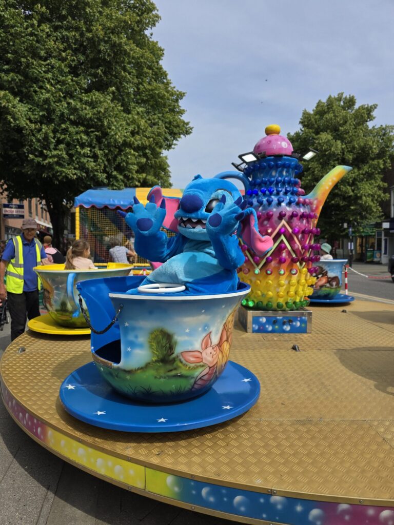 Walkabout acts and rides can be enjoyed for free at the High Street Family Fun Days 1